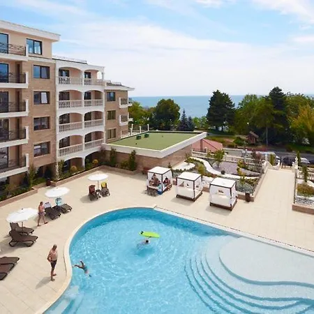 Valencia Gardens Deluxe Апартаменти Несебир