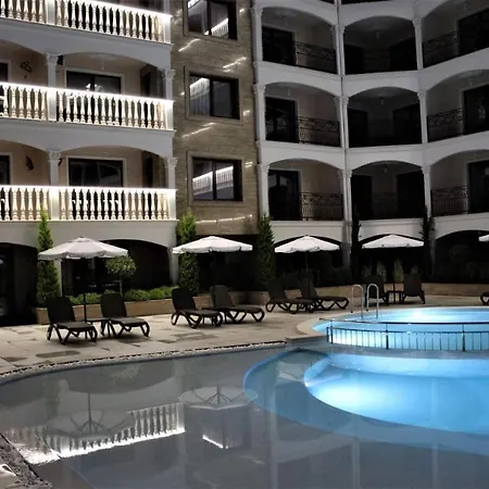 Valencia Gardens Deluxe Апартаменти