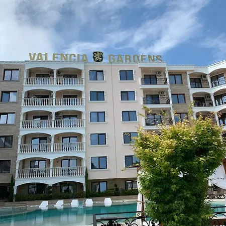 Апартаменти Valencia Gardens Deluxe Несебир