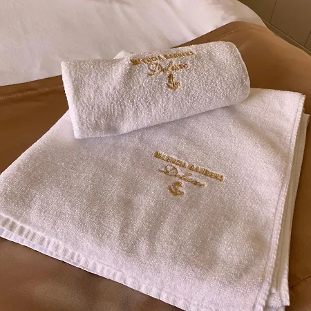 Апартаменти Valencia Gardens Deluxe Несебир