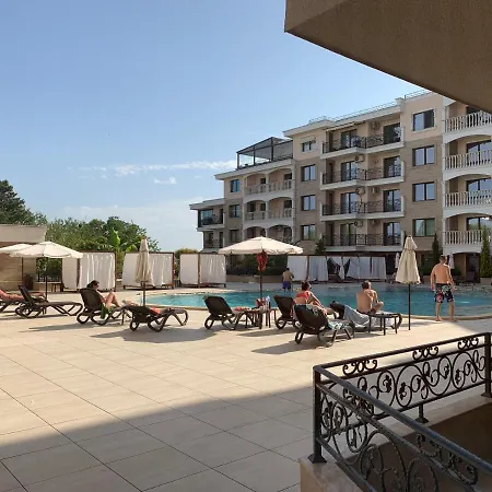 Valencia Gardens Deluxe Апартаменти