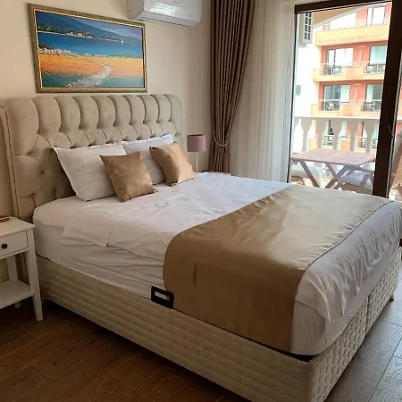 Valencia Gardens Deluxe Несебир