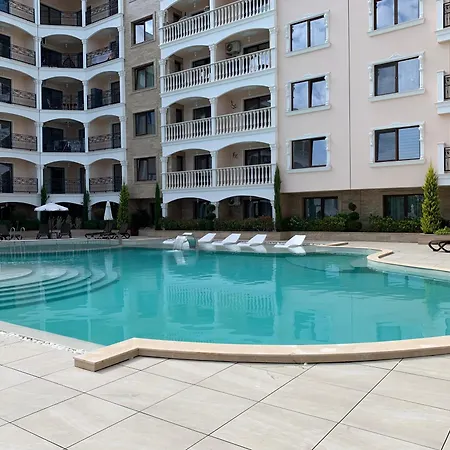 Valencia Gardens Deluxe Несебър