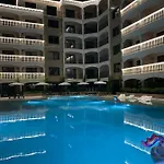 Valencia Gardens Deluxe