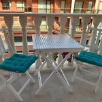 Valencia Gardens Deluxe Apartment *
